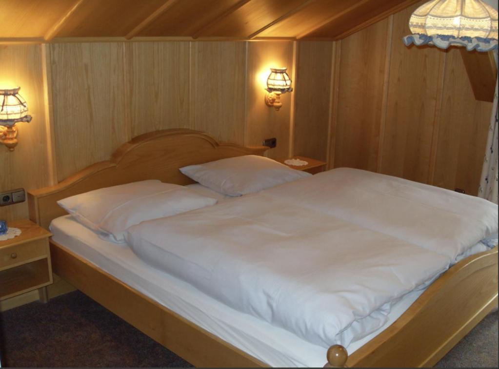 Haus Pelzer Apartment Mittenwald Ngoại thất bức ảnh
